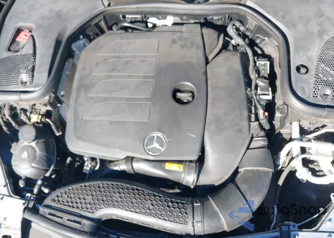 2022 Mercedes-Benz E 350 from USA, damaged, VIN W1KZF8DB1NB027550